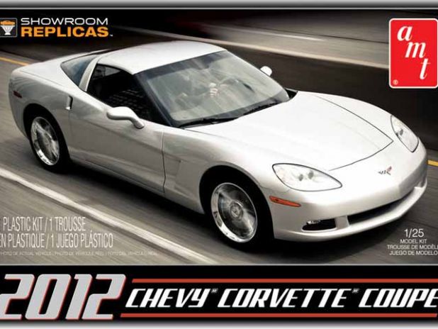Model Plastikowy Do Sklejania AMT (USA) - 2012 Chevy Corvette Coupe Showroom Replica