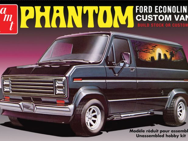 Model plastikowy AMT - 1976 Ford Custom Van 