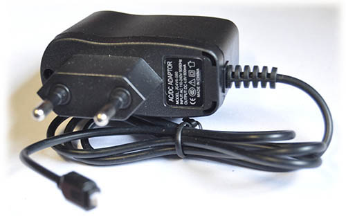 Ładowarka Sieciowa Zasilacz JC 4,6 800mA