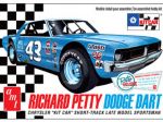 Model Plastikowy Do Sklejania AMT - Petty Dodge Dart Sportsman